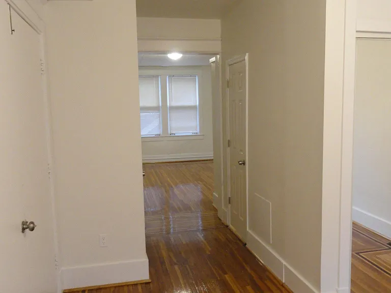439 Quincy St NW #1 — Photo 6