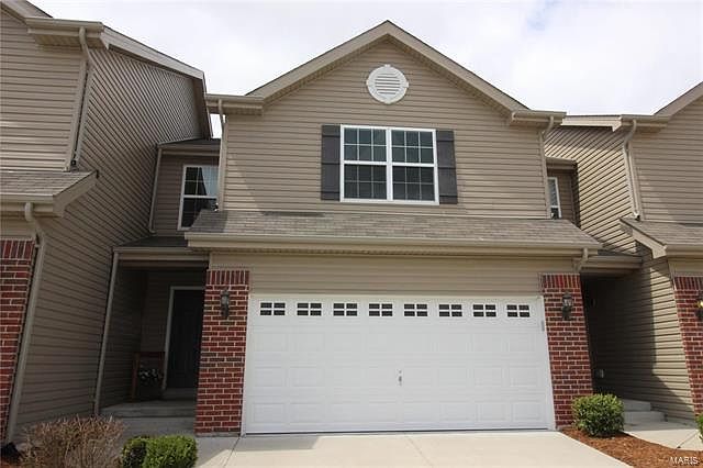1st image of 859 Harbor Woods Dr