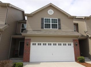 859 Harbor Woods Dr, Fairview Heights, IL 62208