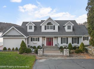 210 Point Rd, Factoryville, PA 18419