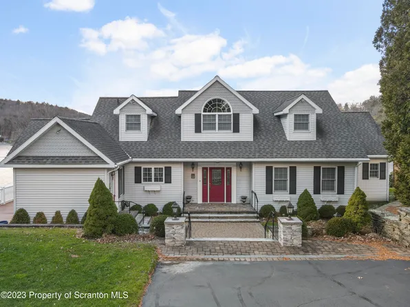 210 Point Rd, Factoryville, PA 18419