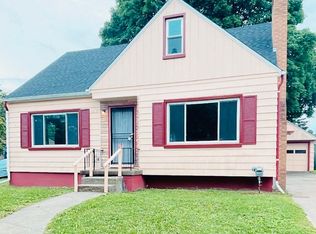 2955 Clement St, Flint, MI 48504