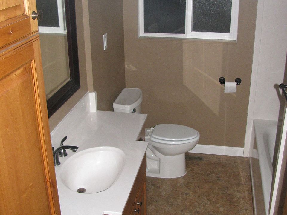 Main Bath