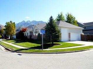 2536 E Cupecoy Dr, Cottonwood Heights, UT 84121