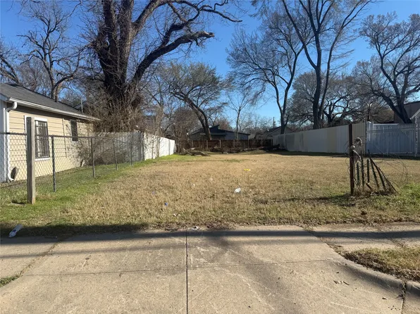 3926 Sidney St, Dallas, TX 75210