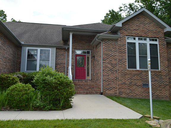 2nd image of 21 Trentwood Ct
