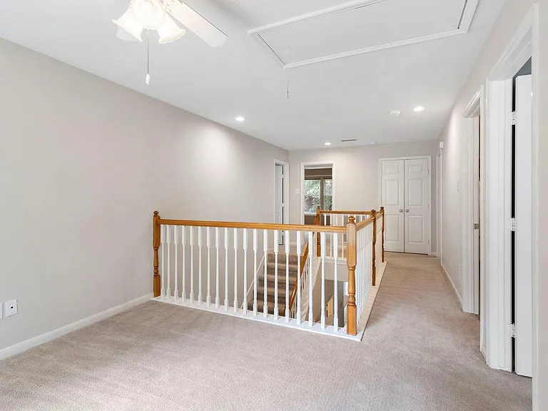 150 W Bristol Oak Cir — Photo 23