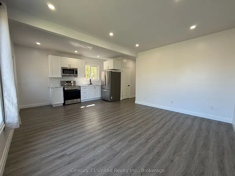 825 Cameron St #A — Photo 4