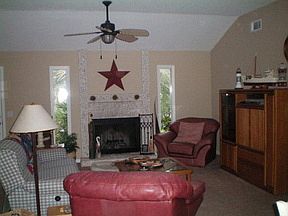 3rd image of 117 Palmetto Ct