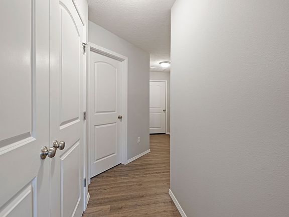 5th image of 1357 S Normandy Ave