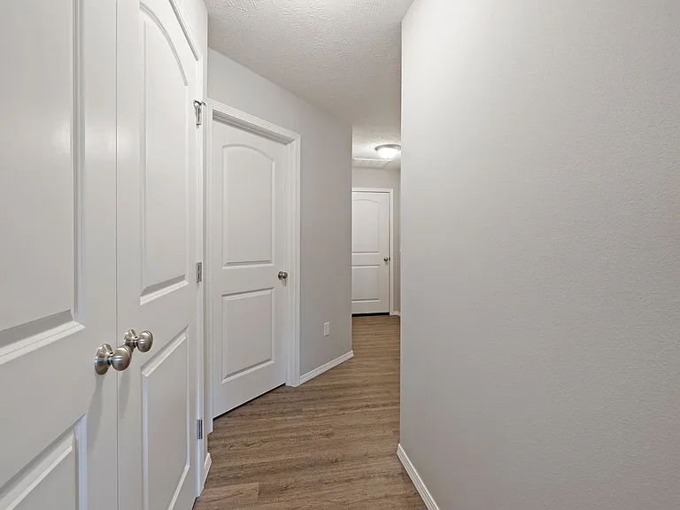 1357 S Normandy Ave — Photo 5