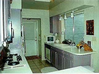 5th image of 6300 N Campbell Ave #G
