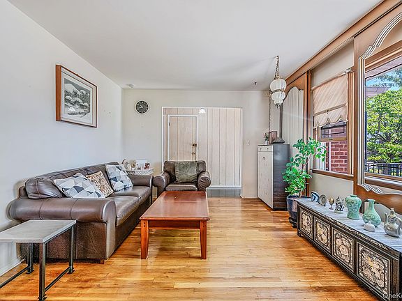 5th image of 14615 27th Avenue