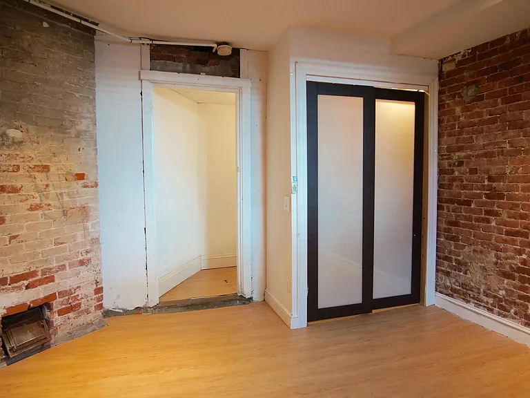 124 Almy St #1A — Photo 20