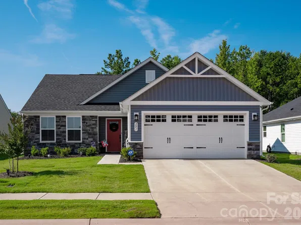201 Lady Catherine St, Lancaster, SC 29720