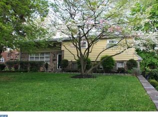 2705 Sunnybrook Ln, Ardmore, PA 19003