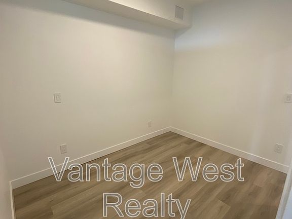 4th image of 1488 Bertram St #2001