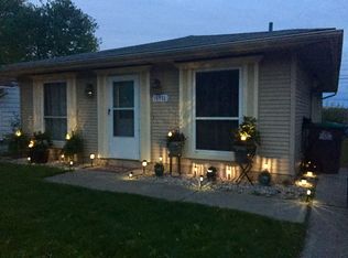 16951 Ziegler St, Taylor, MI 48180