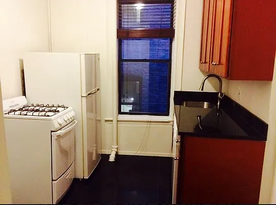 Rented by Pink Stone Realty LLC | media 17