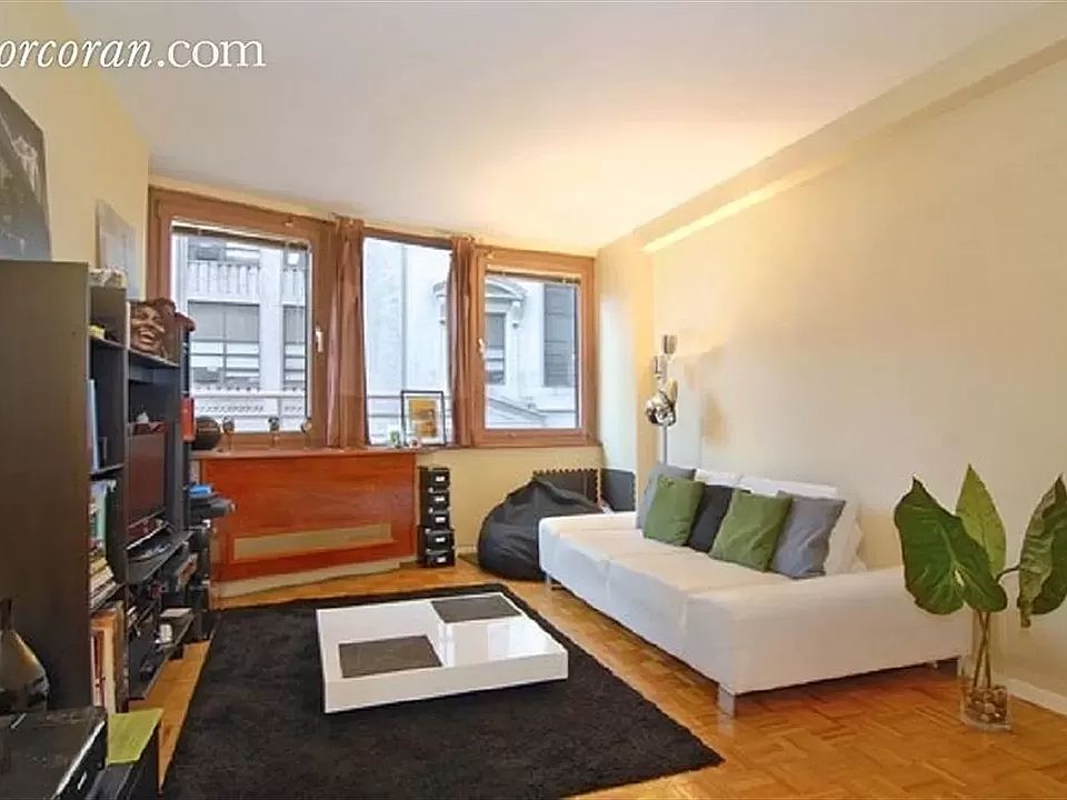 1st image of 350 W 50th St APT 3W