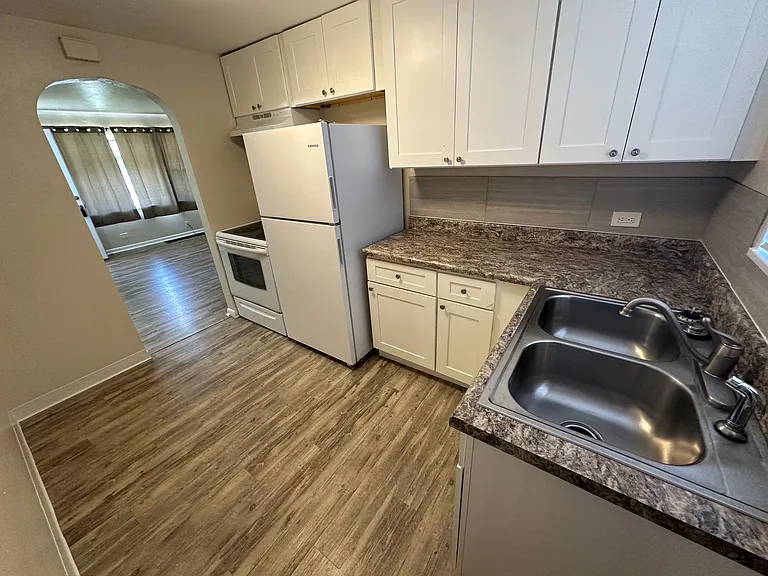 4600 S Delaware St #1 — Photo 10