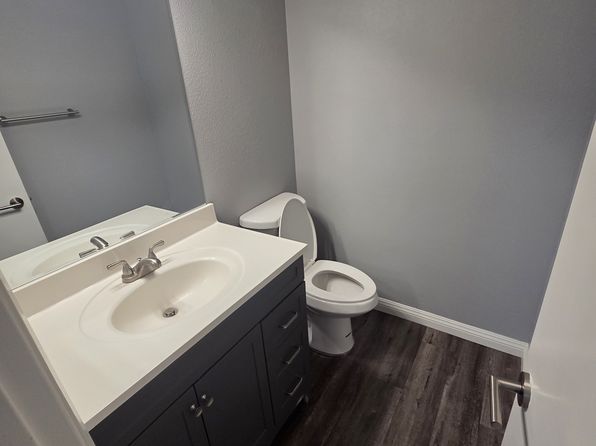 2012 E Mission Ave #1-2-1