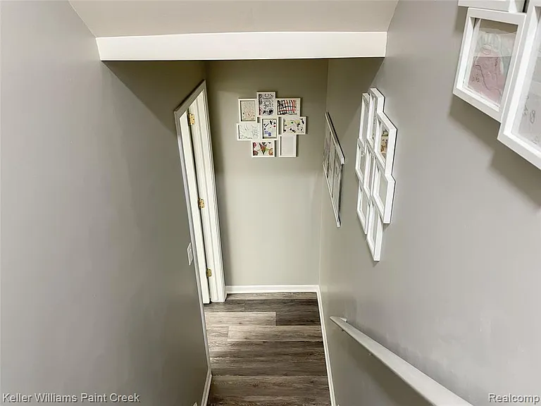 4927 Ravine Ct — Photo 29