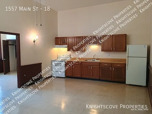 1557 Main St Photo 1 1557 Main St Photo 1