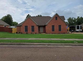 7710 Shadow Glen Ln, Arlington, TN 38002