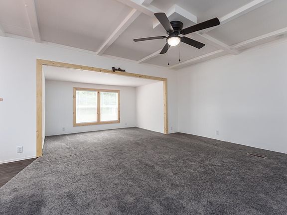 5th image of 24 60th St