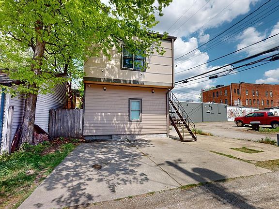 5th image of 27 Smith Pl