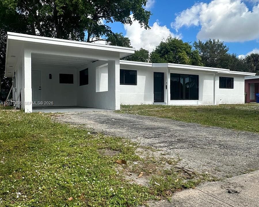 1st image of 810 Wyoming Ave