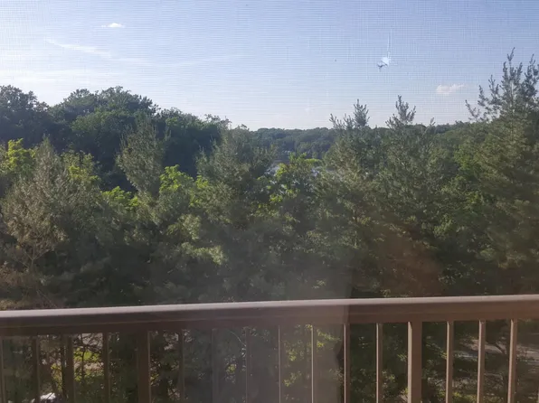 3800 Powell Ln APT 808, Falls Church, VA 22041