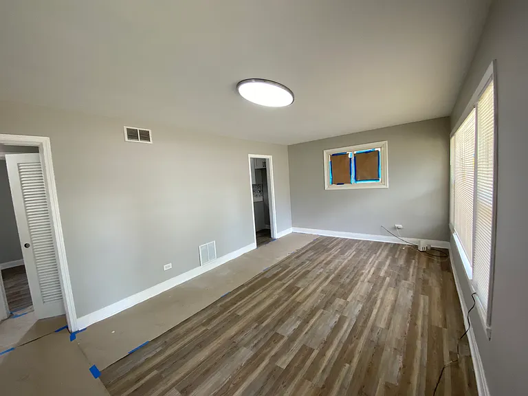 17241 Lorenz Ave — Photo 6