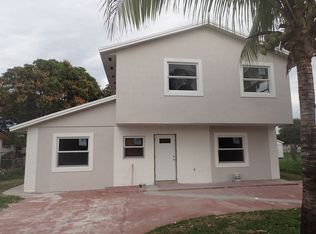 16735 SW 99th Ct, Miami, FL 33157