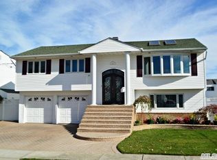 3745 Oceanside Rd E, Oceanside, NY 11572
