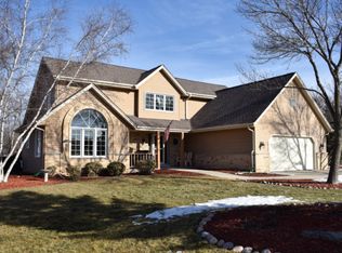 S80W17550 Haven Ct, Muskego, WI 53150