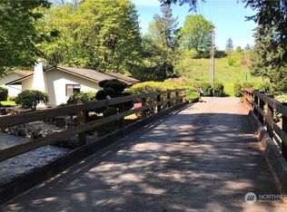 7052 81st St SW, Lakewood, WA
