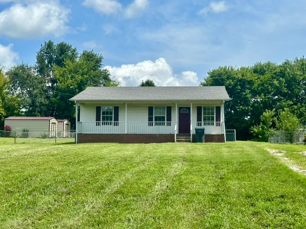 2064 Carneal Ln, Oak Grove, KY 42262