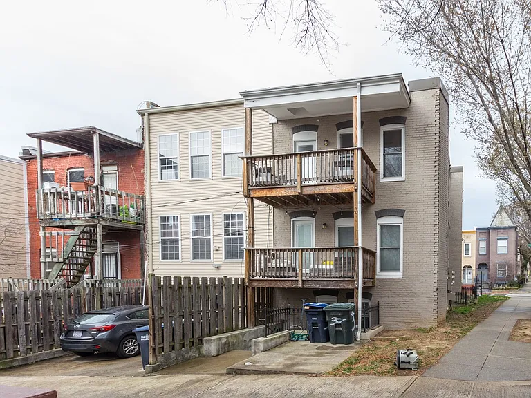 37 Todd Pl NE #3 — Photo 24
