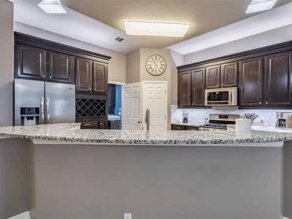 812 Dover Castle Ln, Pflugerville, TX 78660