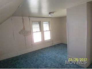 3rd image of 1905 23rd St