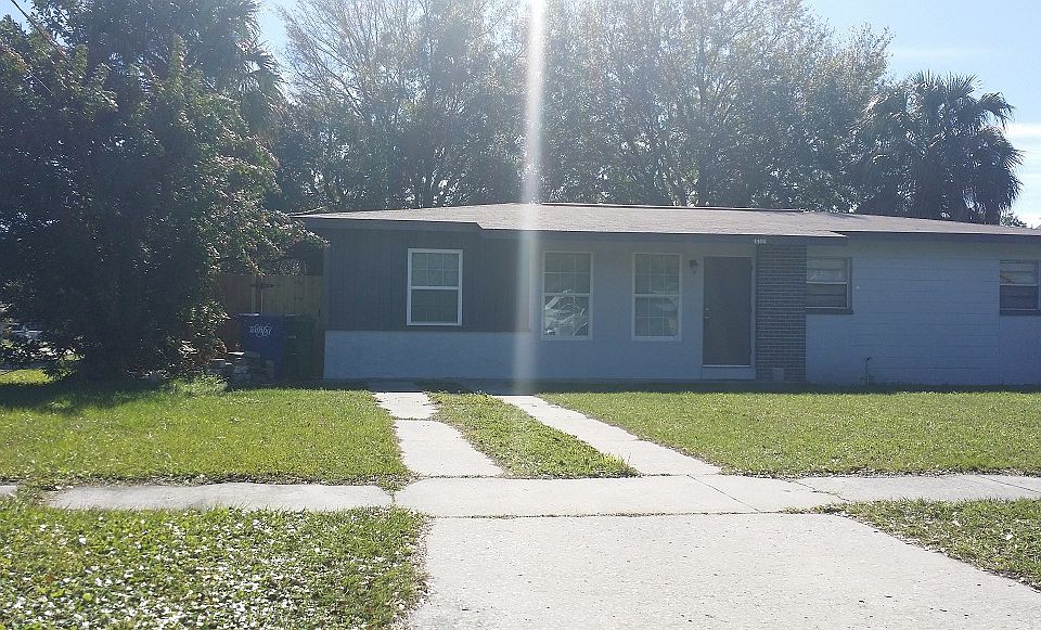 2nd image of 4400 W Wyoming Ave
