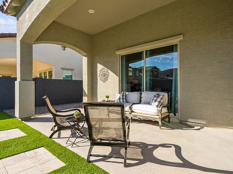 4061 S Emerald Dr — Photo 49