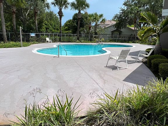 3rd image of 1223 Caribbean Cove Ct