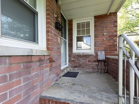 2nd image of 307 Shaver Ave