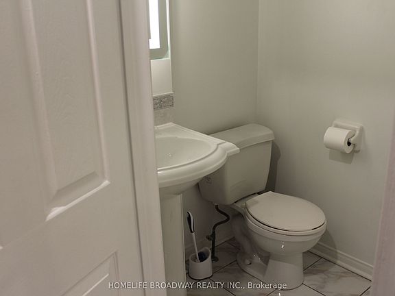 4th image of 1240 Bantham St