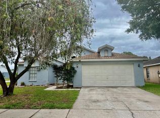 11911 Cedarfield Dr, Riverview, FL 33579