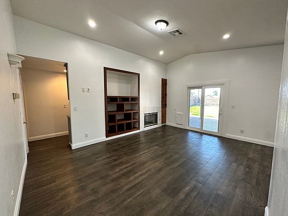 4th image of 343 Manzanita Ct