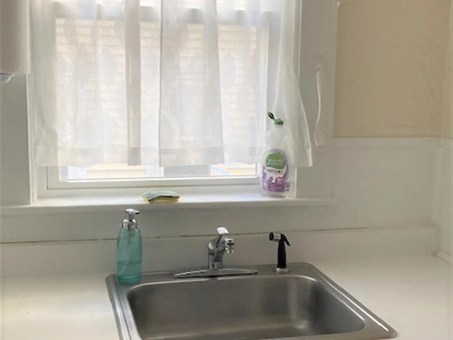 2 bed, $2,900 — Photo 2